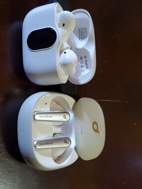 Anker Soundcore White True LIBERTY 2 PRO. Wireless Earbuds Duo